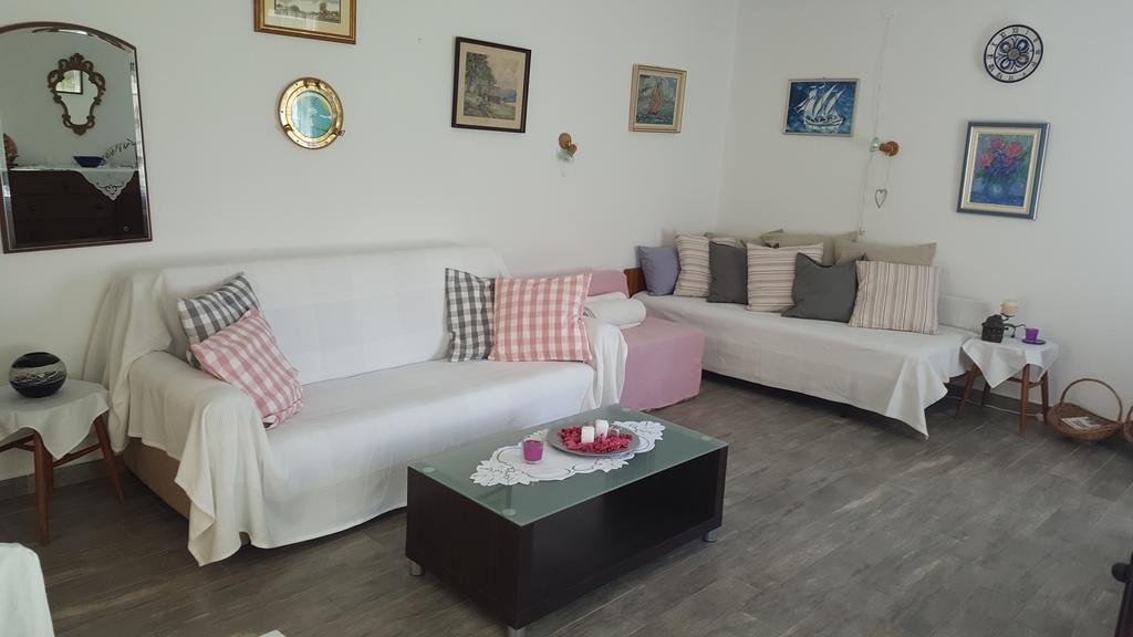 Holiday House Altea Banjole Habitación foto